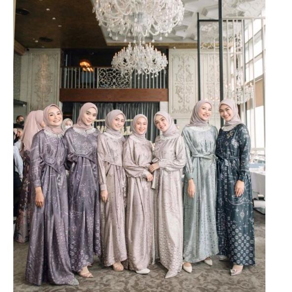 [MME.26Au22ᴳ] (HARGA 0,5m) KAIN SERAGAM LEBARAN COUPLE SEMESTA VANILLA HIJAB