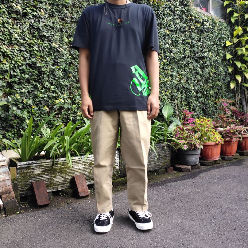 UNIQLO CELANA PANJANG CHINO SECOND