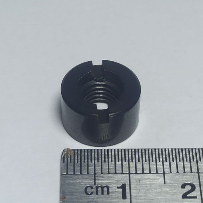 017782512+017781412 Baut Otomatis Mesin Lobang Kancing 814/ brother