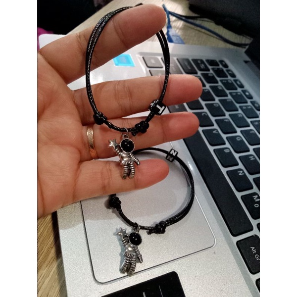 GELANG INISIAL REQUEST KAMU + ASTONOT