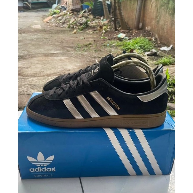 Adidas Munchen Black Silver