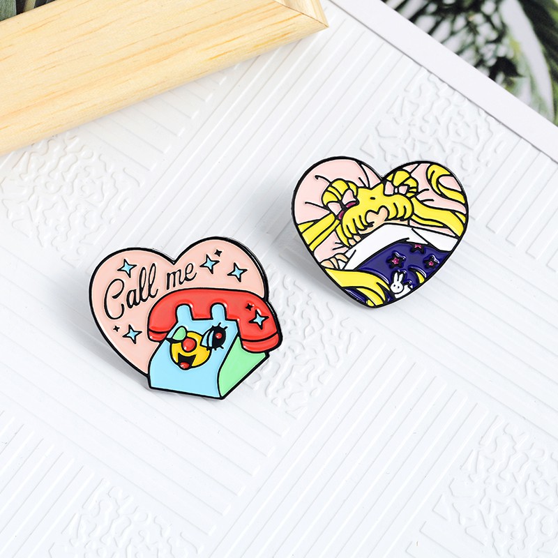 Bros Pin Enamel Desain Kartun Anime Sailor Moon 2 Gaya Untuk Hadiah