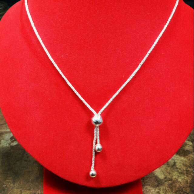kalung perak wanita