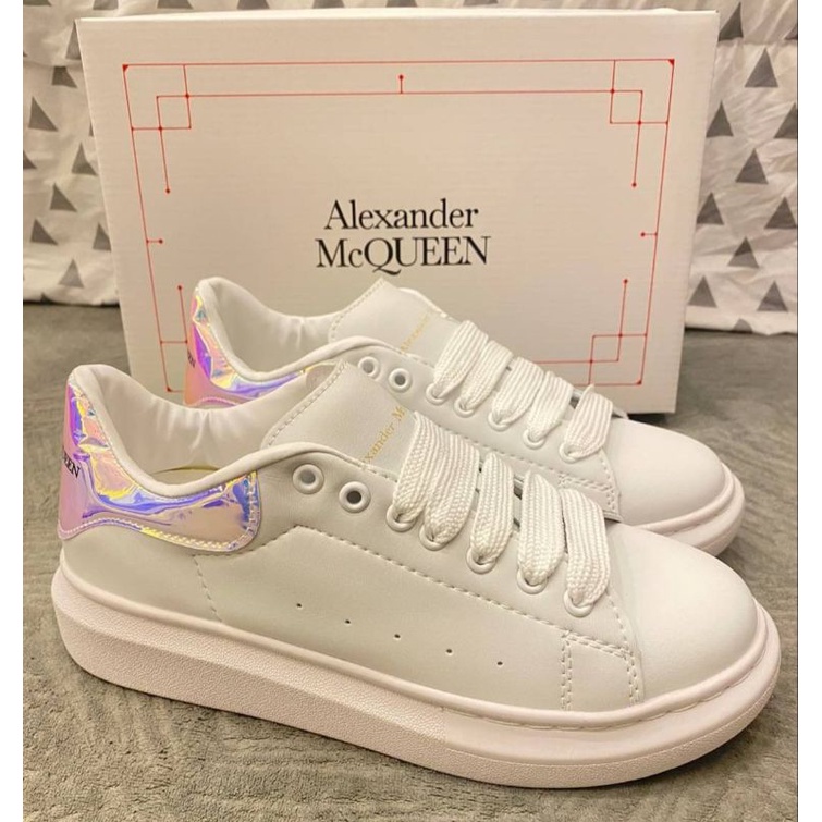 Sepatu wanita alexander mcqueen white hologram