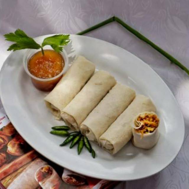 

LUMPIA VEGETARIAN VACUUM FROZEN