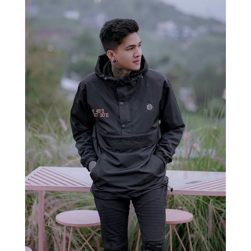 Jaket Cougle Hidden Jaket Parasut Pria Jaket Outdoor Salvio Salviohexia