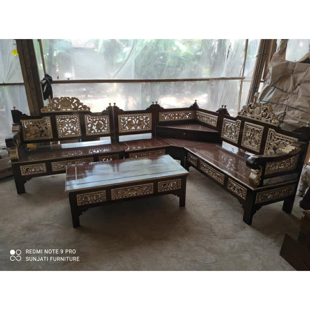 KURSI SUDUT MAHKOTA JATI