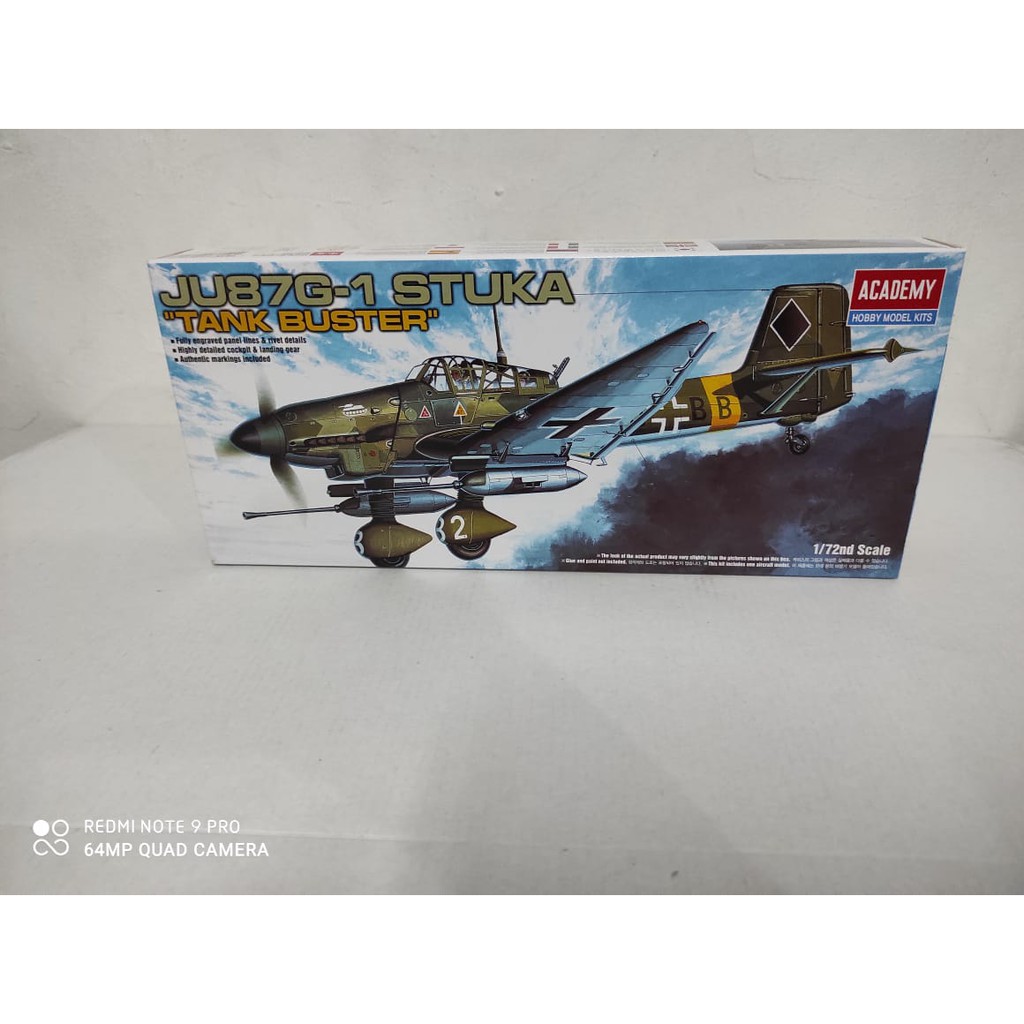 Mainan Rakitan ACADEMY 1/72 JU-87G STUKA 12450