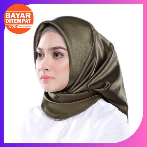 Import JILBAB/HIJAB Segiempat POLOS SATEEN Bahan lembut dan adem dipakai Kode KZT-JB001