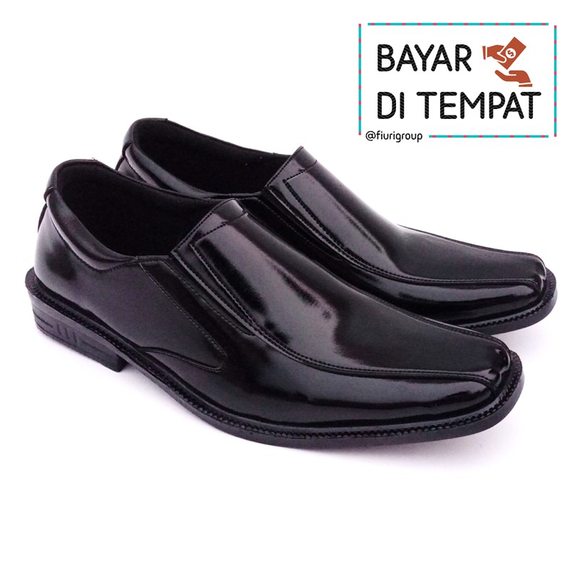 FIURI SB 6  - Sepatu Pantofel 38-44 Kerja Pria - Pantopel Kantor Hitam - Pantofel Pria Murah