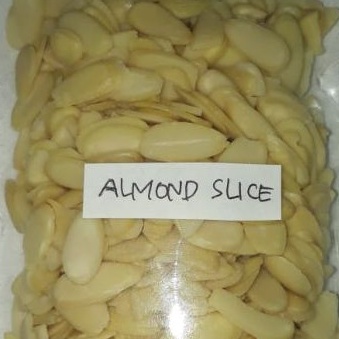 

Almond slice repack 150 gr