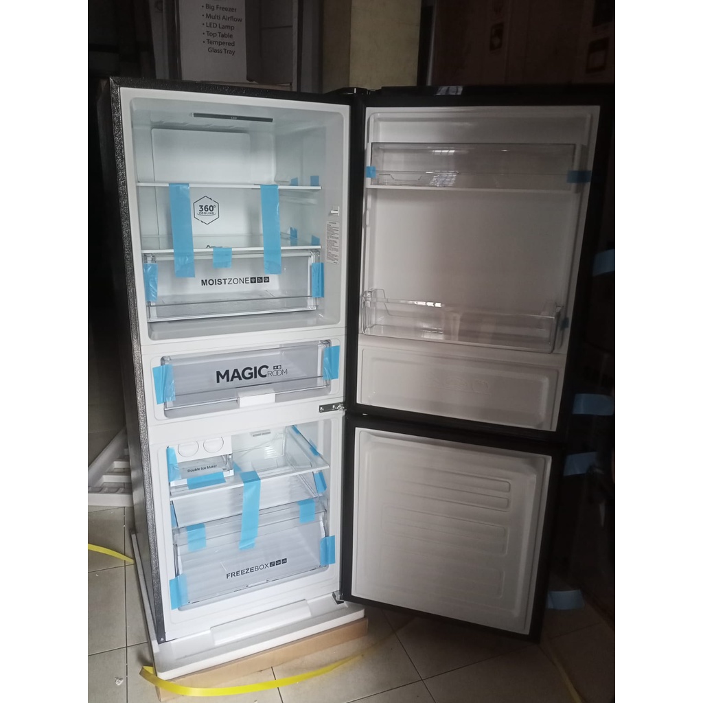Kulkas Aqua AQR-290RBG(BK) 2 pintu freezer bawah 260 Liter 180 Watt Twin Inverter
