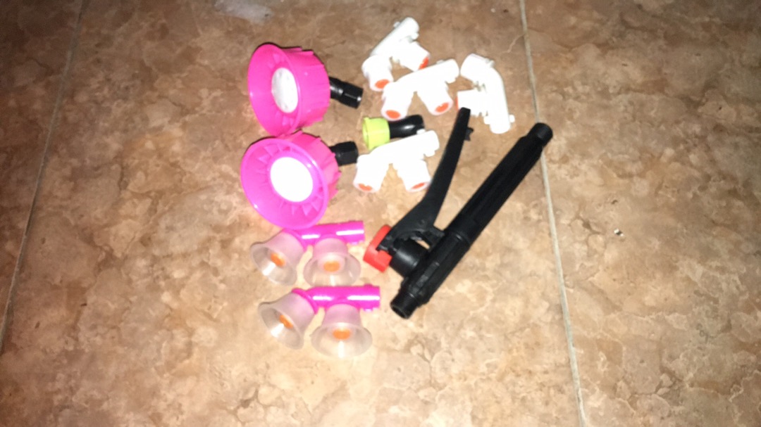 Nozzle Nosel Cabang 2 Putih Pompa Semprot Hama Tipe Elektrik Cba 16 Liter