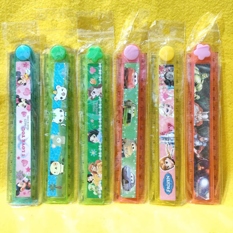 

Penggaris lipat motif 30cm (1 pcs)