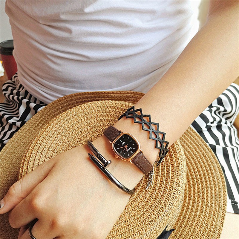 ✅COD Jam Tangan Quartz Dial Kotak Garis Casual Wanita