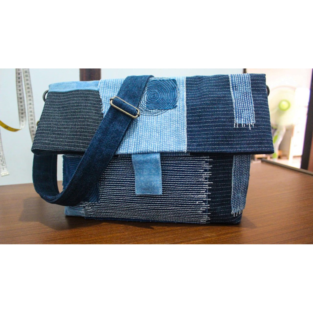 TAS DENIM SLING BAG SASHIKO DENIM