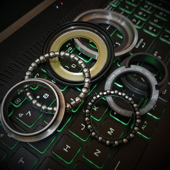 komstir piaggio vespa primavera / sprint / lx / s / gts / zip original