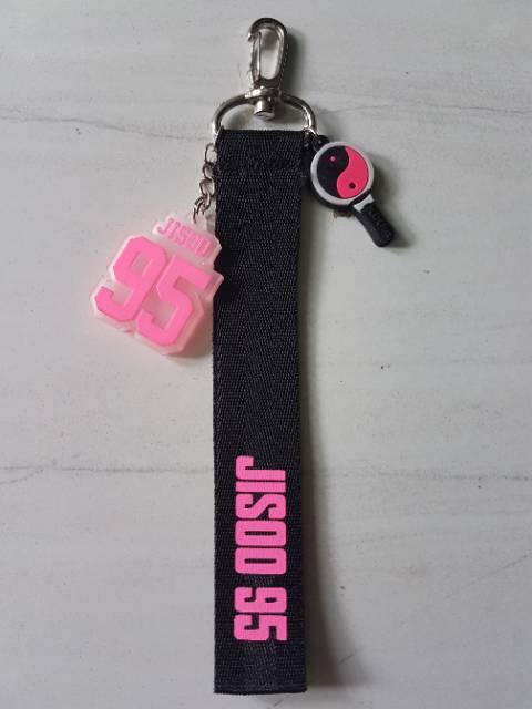 BLACKPINK gantungan keyring strap name lanyard kpop lisa jisoo rose jennie