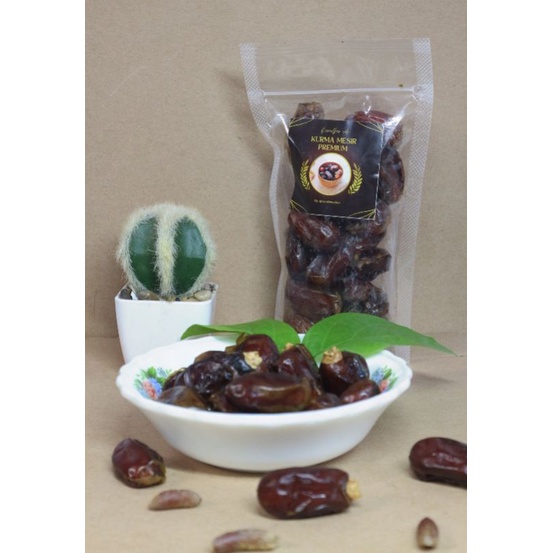 

Kurma golden valley pouch