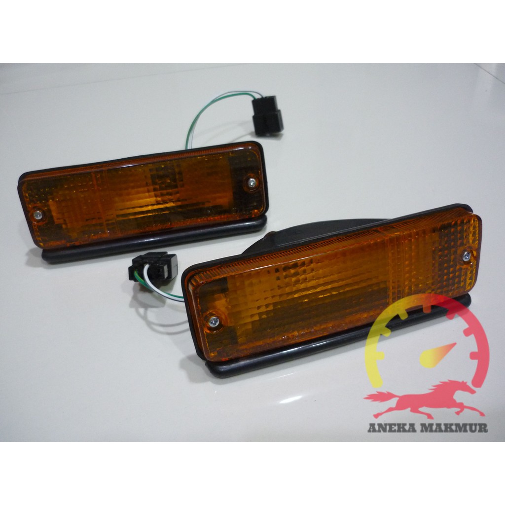 LAMPU FRONT SIGNAL LAMP TOYOTA COROLLA KE75 DX82 LAMPU SEN BUMPER TOYOTA COROLLA KE75 DX82