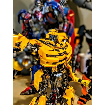Legendary Toys LT01 Bumblebee and LT02 Optimus Termurah