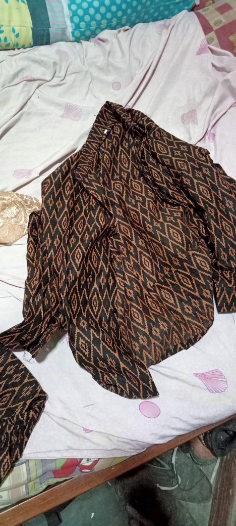 Soegiharto _ Couple Batik Cassandra Selendang Tunik Casandra Couple Keona Brocade Free Selendang