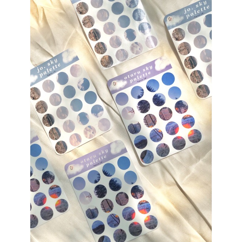 

ROUND STICKER PALETTE (SKY)
