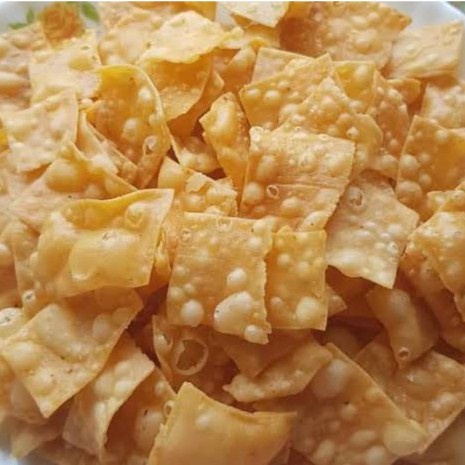 

Keripik Pangsit/Kue Bawang