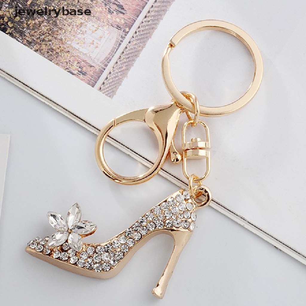 Gantungan Kunci Bentuk Sepatu High Heels Aksen Kristal Bahan Alloy Untuk Dekorasi Tas