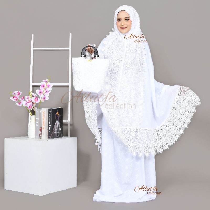 mukena dewasa shireen katun paris putih renda prada jumbo krisdayanti series