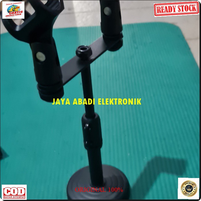 G550 ORIGINAL STAND MIC HOLDER CABANG 2in1 TIANG MIK MICROPHONE standing PENYANGGA mikrophone VOCAL VOKAL  pegangan gantungan G550  BISA SEGALA JENIS MICROPHONE BISA SEGALA JENIS  STAND MIC UNIVERSAL  ISI PAKET HOLDER 2IN1 DAN CABANG G550