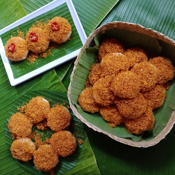 

KETAN BUMBU GURIH NIKMAT RESEP EYANG