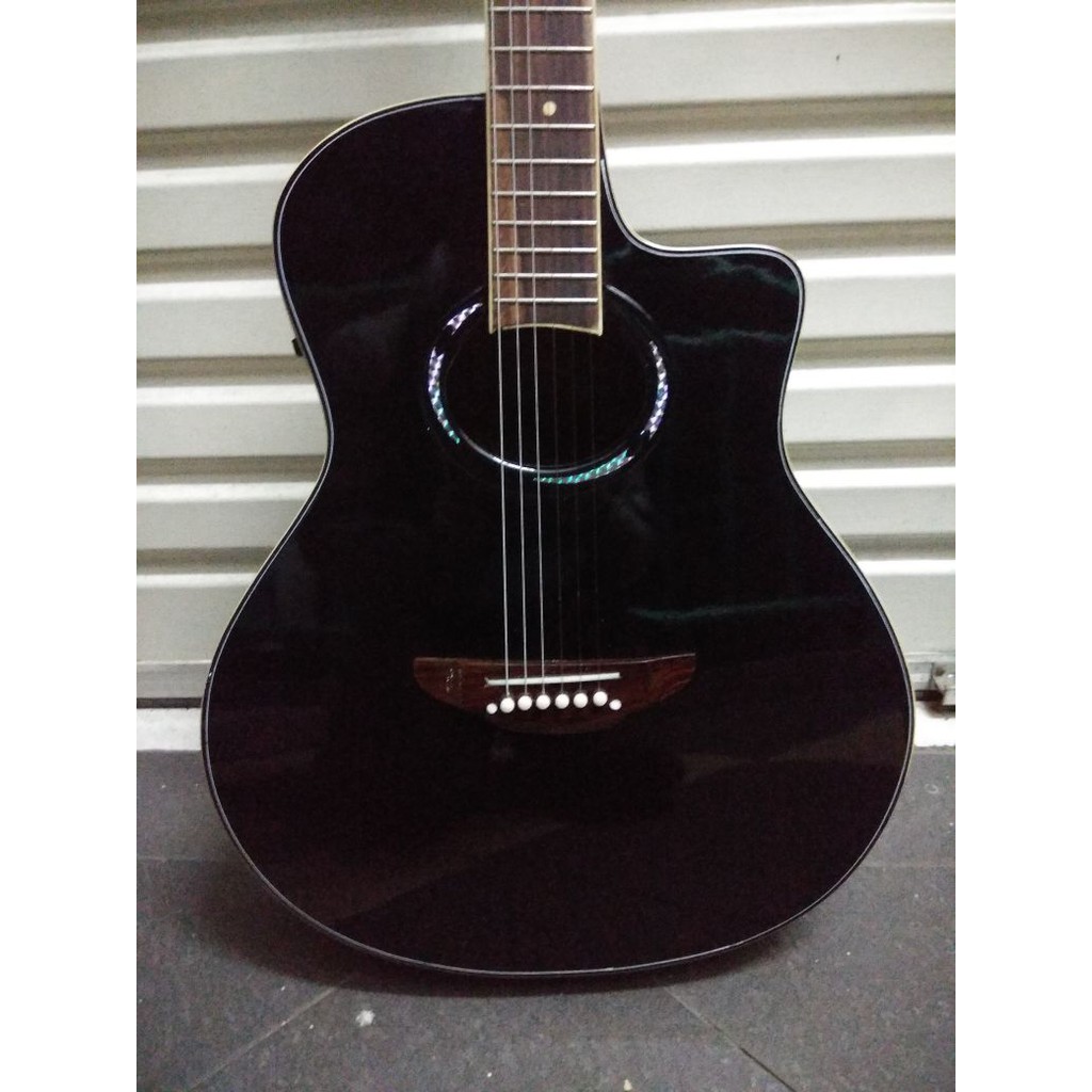 Gitar Akustik Merk Yamaha Tipe Apx500 Warna Hitam Equalizer EQ TUNERJakarta Murah