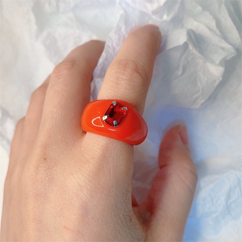 Bulky resin statement ring