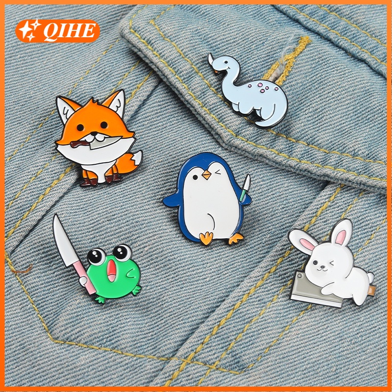 Bros Pin Enamel 5 Model Kartun Hewan Rubah Penguin Kelinci Katak Untuk Hadiah