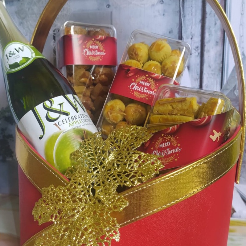 

Christmas Hampers | Premium Hampers - St. Yustinus