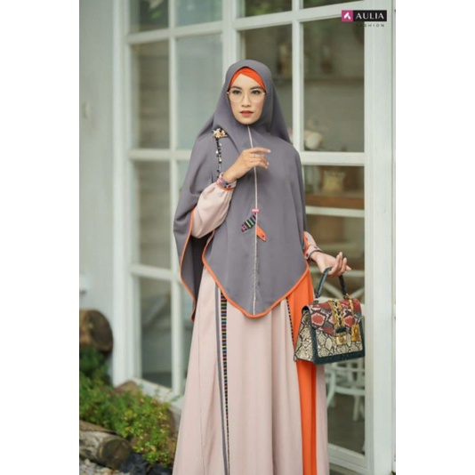 Aulia Fashion Daniya Cream Grey Set Gamis