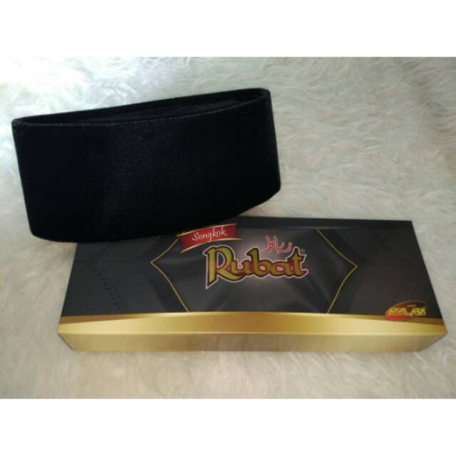 Songkok Rubat Hitam