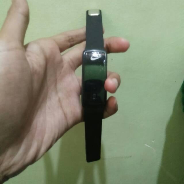 Jam tangan Nike