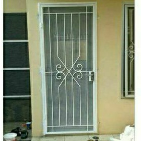 pintu besi kawat nyamuk