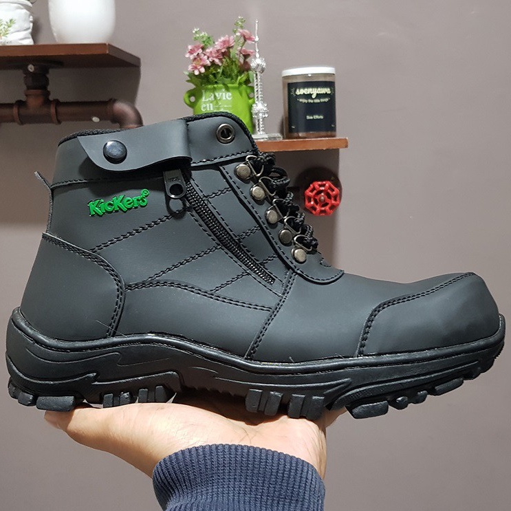 Sepatu safety boots Ujung Besi Pria Murah Kickers Morisey Safety Boots Muncak Gunung Terlaris