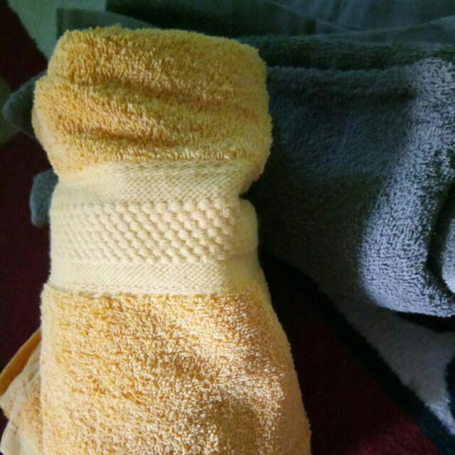 Handuk Mandi Mutia Hotel 70x140 Tebal Dan Serap