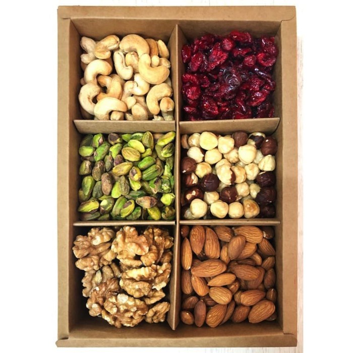 

Bf301Gf Hamper / Gift Packs Mixed Nuts And Dried Cranberries Gdfd601A