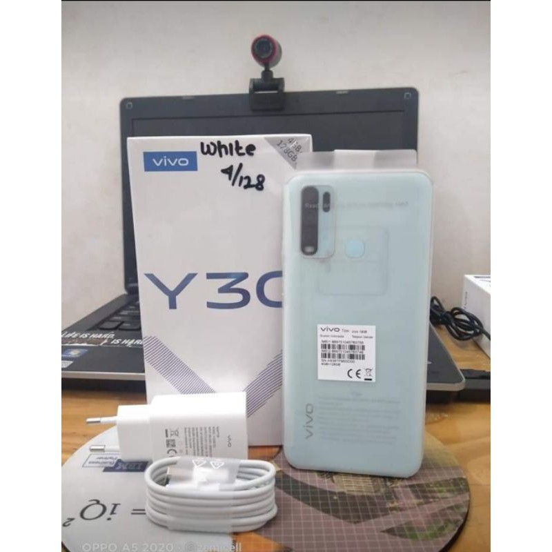 VIVO Y30 RAM 4GB/128GB (SECOND)