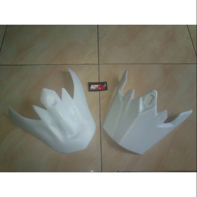 Pet Helm Trail Polos (Universal)