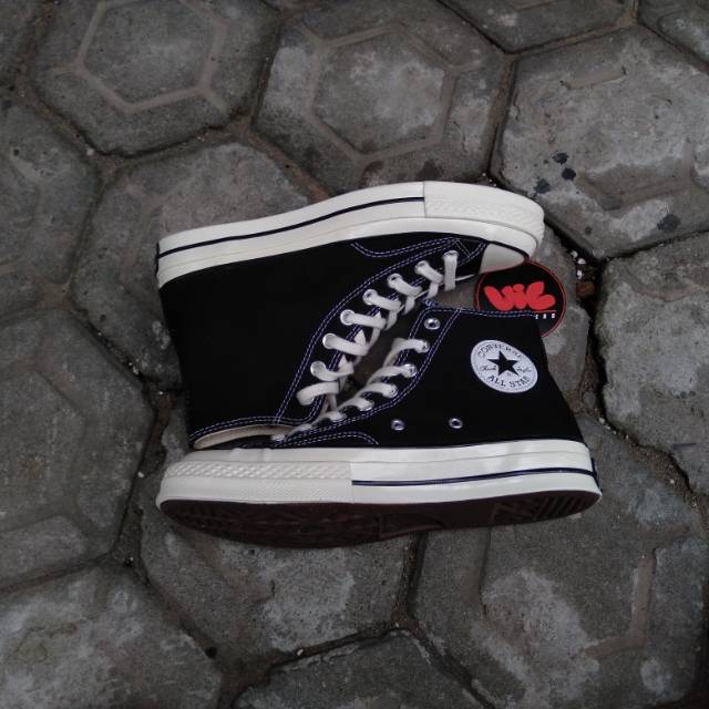 CONVERSE 70's HI EGRET BLACK WHITE
(RESMI PT MAP)