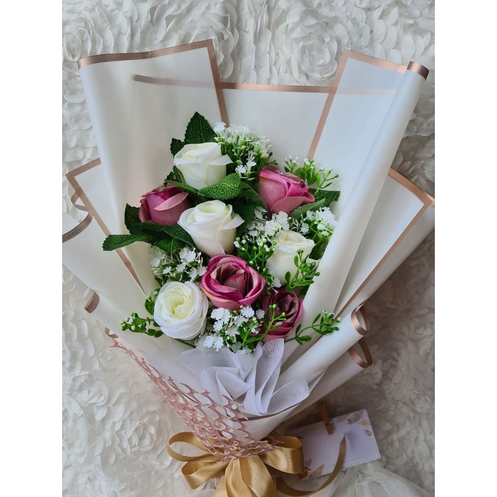 Buket Bunga Wisuda | Buket Bunga Ulang Tahun | Bunga Wisuda | Buket Bunga | Buket Boneka| Bunga Putih
