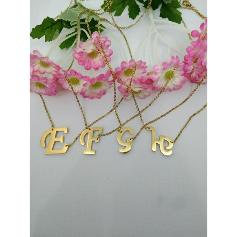 Fourfashion Kalung huruf latin titanium premium