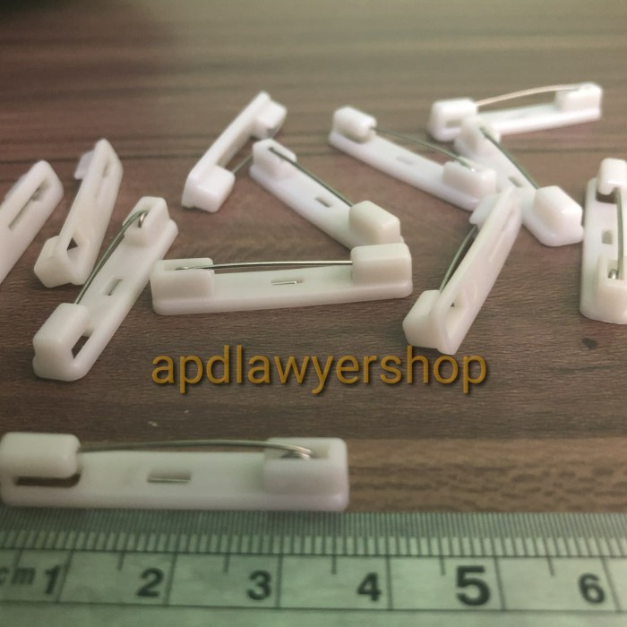 

Mudah Jarum Peniti 3.5Cm Peniti Name Tag Papan Nama Dada Peniti Pin Lencana Terlaris