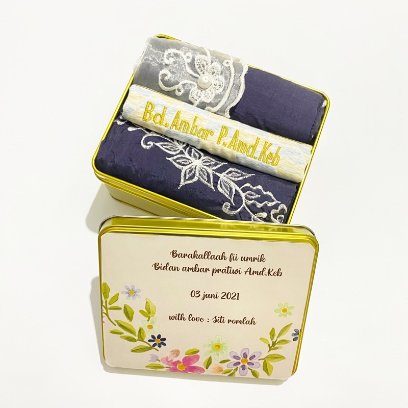 

Hampers mukena gitasav dengan sejadah travel